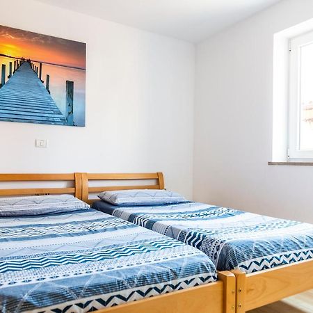 Sunny Old Town Apartment Koper Exterior photo